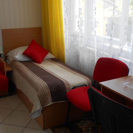 Hotel Leon Biała Podlaska Cameră foto